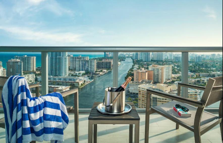 Studio In Hallandale 2 Beds Hallandale Beach Zewnętrze zdjęcie